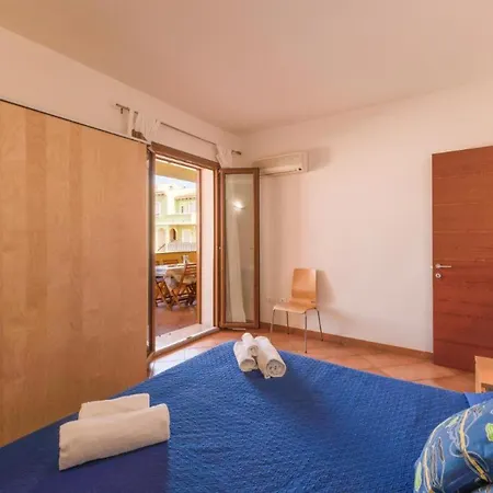 Relaxing Cristal Bedroom Sleeps Nui1501 Santa Teresa Gallura